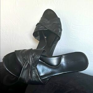 Slightly worn but comfy and cute sandals.